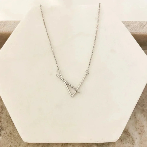 925 Sterling Silver V Necklace V-Shaped Necklace Geometric Bar Necklace - Picture 6 of 10